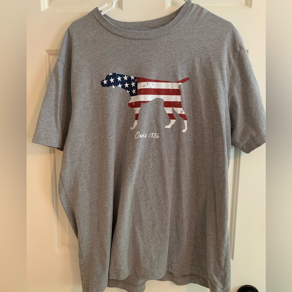 Orvis Men’s tee shirt- American Flag Dog